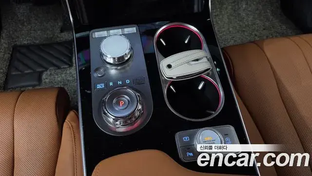 Genesis GV80 2025 — Photo 9/20