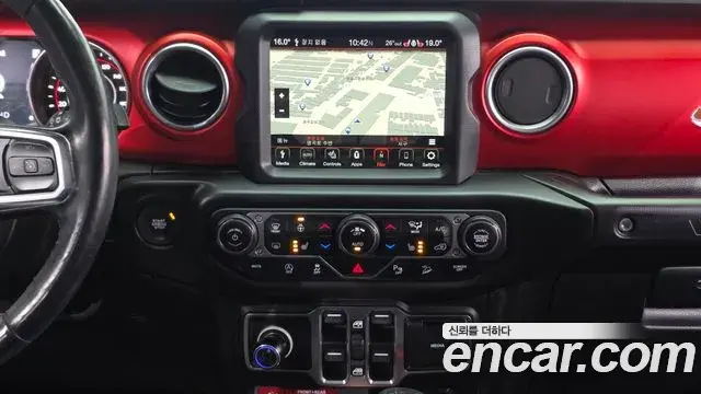 Jeep Wrangler 2020 — Фото 14/20