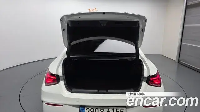 Mercedes-Benz CLA-Class 2021 — Фото 20/20