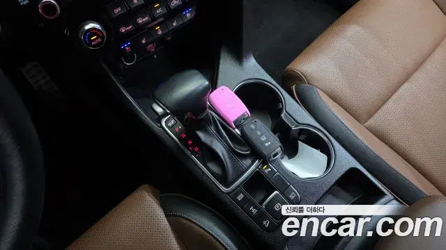 Kia Sportage The Bold 2018 — Фото 9/20