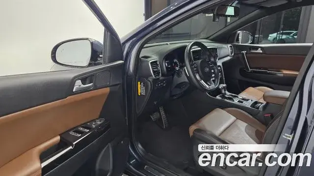 Kia Sportage The Bold 2018 — Фото 10/20