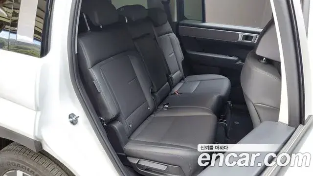 Hyundai Santa Fe 2024 — Фото 11/20