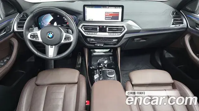 BMW X4 2025 — Фото 11/20