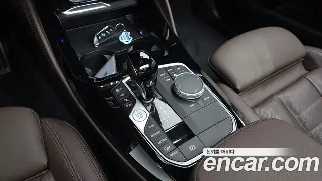 BMW X4 2025 — Фото 8/20