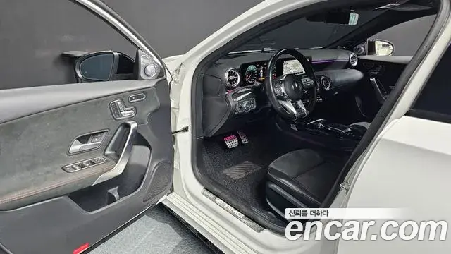 Mercedes-Benz A-Class 2021 — Фото 10/20