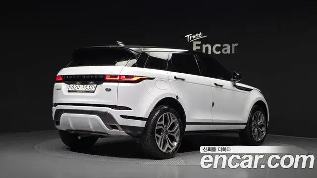 Land Rover Range Rover Evoque 2019 — Фото 2/20