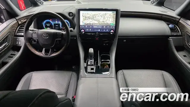 Toyota Alphard 2025 — Фото 7/20