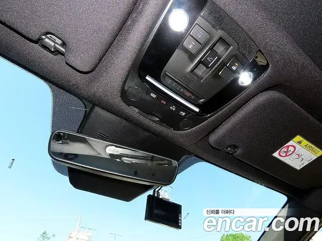 Kia Sorento 2021 — Фото 15/20