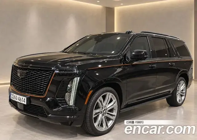 Cadillac Escalade 2025 — Фото 10/12