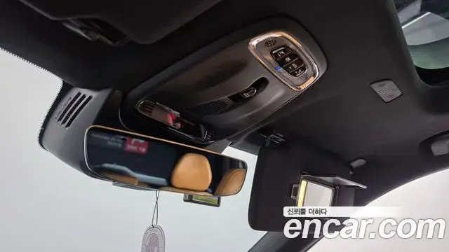 Volvo XC90 2020 — Şəkil 30/38