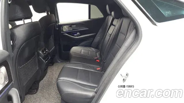 Mercedes-Benz GLE-Class 2023 — Фото 11/20