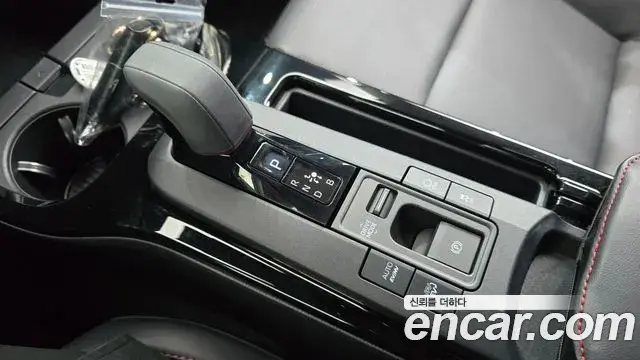 Toyota Prius 2026 — Photo 4/30