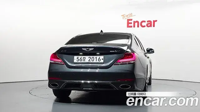 Genesis G70 2019 — Photo 7/20
