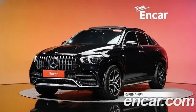 Mercedes-Benz GLE-Class 2023 — Photo 1/20