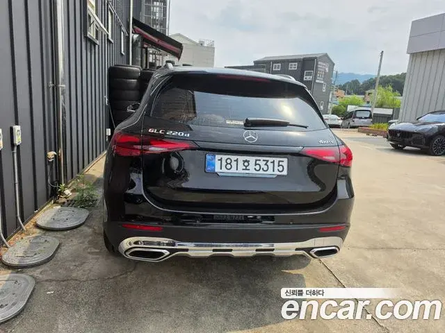 Mercedes-Benz GLC-Class 2026 — Фото 2/15