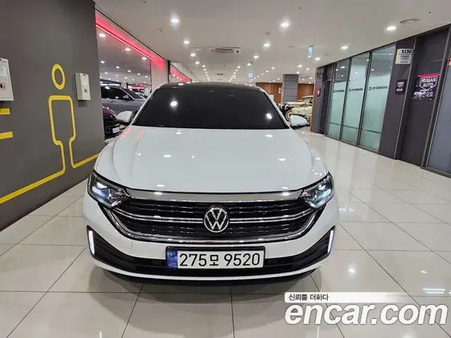 Volkswagen Jetta 2023 — Фото 2/20