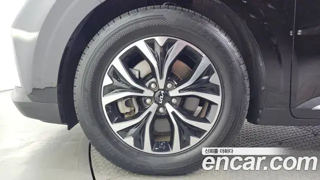 Kia Carnival 2022 — Photo 5/20