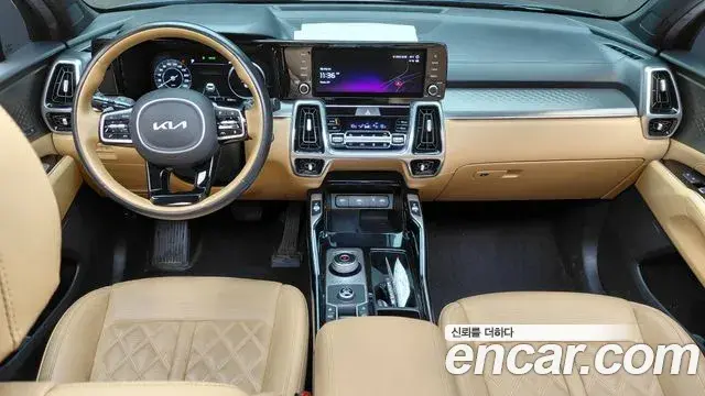 Kia Sorento 2022 — Фото 7/20