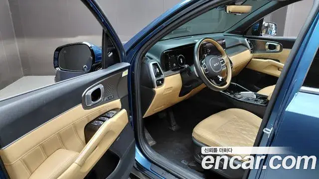Kia Sorento 2022 — Фото 10/20