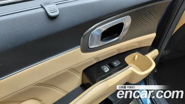 Kia Sorento 2022 — Фото 18/20