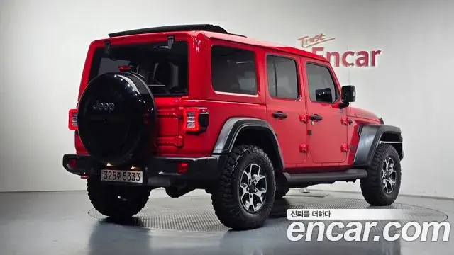 Jeep Wrangler 2021 — Фото 2/20