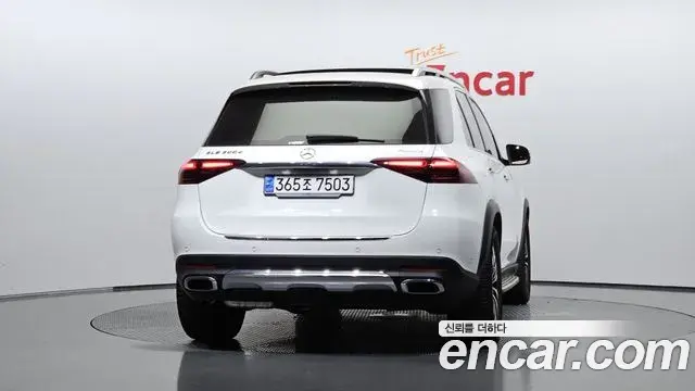 Mercedes-Benz GLE-Class 2024 — Фото 4/20