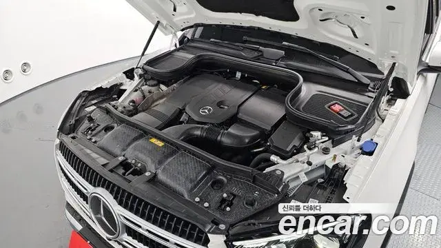 Mercedes-Benz GLE-Class 2024 — Фото 6/20