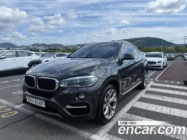 BMW X6 2018 — Фото 2/20