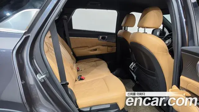 Kia Sorento 2020 — Фото 11/20