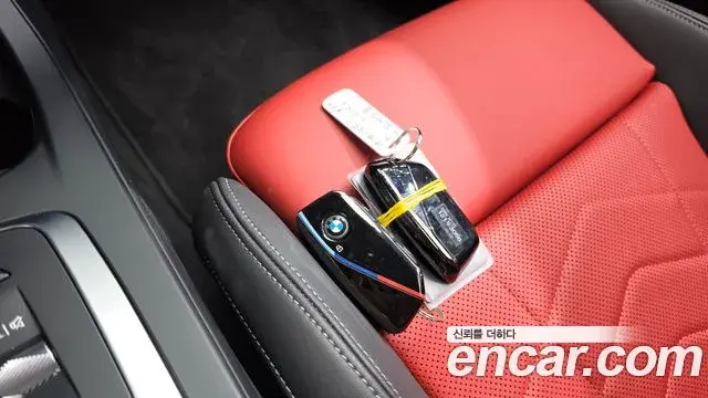 BMW 1 Series 2025 — Фото 15/20