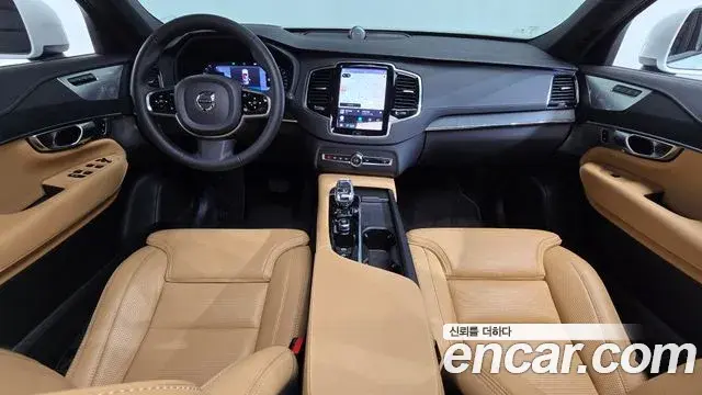 Volvo XC90 2023 — Фото 6/20