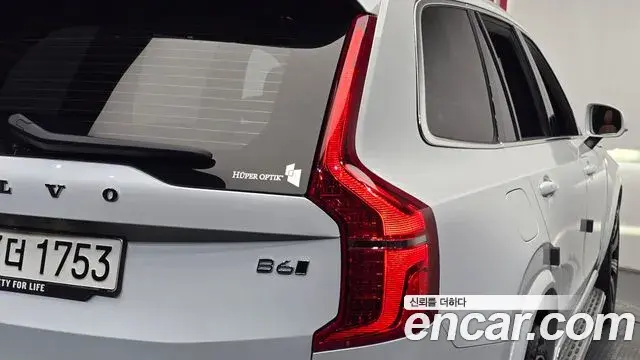 Volvo XC90 2023 — Фото 16/20