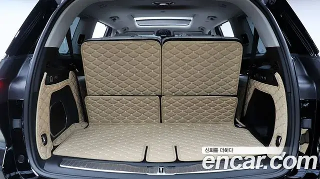 Jeep Grand Cherokee 2023 — Фото 17/20
