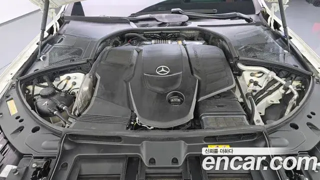 Mercedes-Benz S-Class 2021 — Фото 6/20