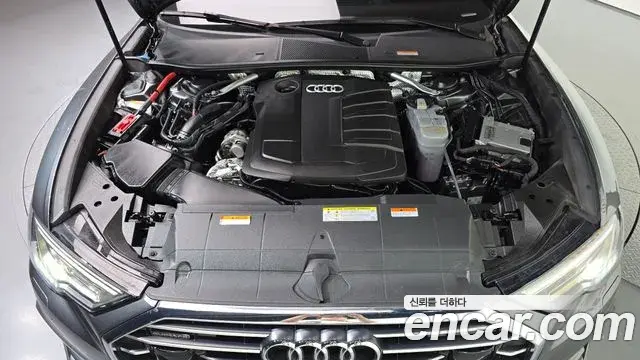 Audi A6 2021 — Photo 2/34