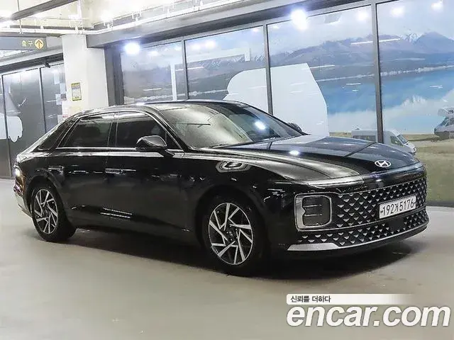 Hyundai Grandeur 2023 — Photo 19/19