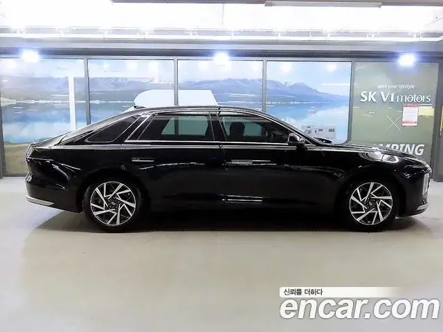 Hyundai Grandeur 2023 — Photo 2/19
