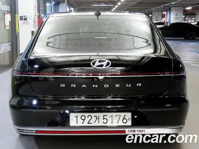 Hyundai Grandeur 2023 — Photo 4/19