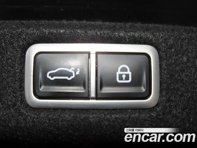 Hyundai Grandeur 2023 — Photo 15/19