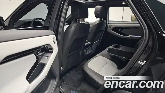 Land Rover Range Rover Evoque 2026 — Şəkil 9/38