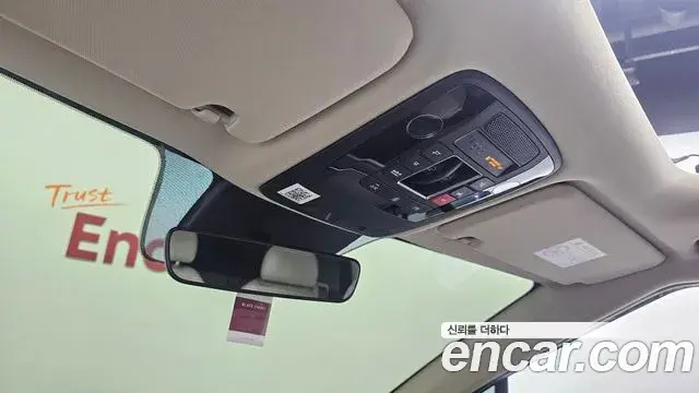 Kia Carnival 2023 — Фото 18/20