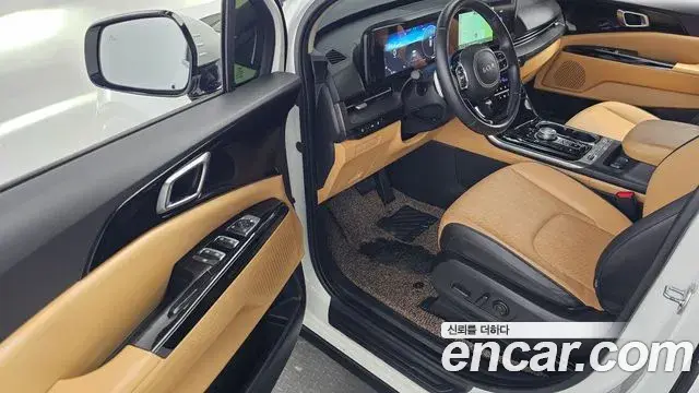 Kia Carnival 2022 — Фото 10/20