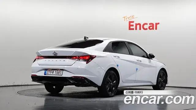 Hyundai Avante 2022 — Фото 2/20