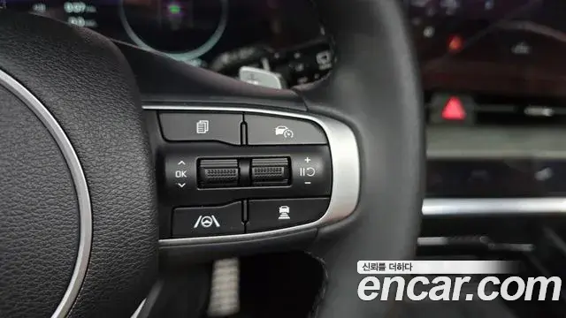 Kia Sportage 2022 — Фото 13/20