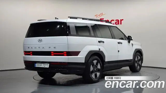 Hyundai Santa Fe 2023 — Фото 2/20