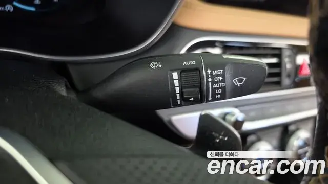 Genesis G70 2021 — ფოტო 32/34