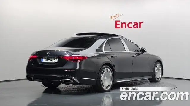 Mercedes-Benz S-Class 2023 — Фото 2/20
