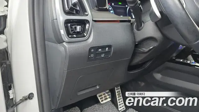 Kia Sorento 2022 — Фото 19/20