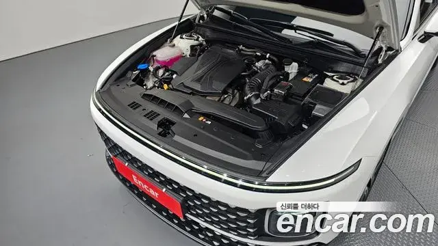 Hyundai Grandeur 2025 — Фото 6/20