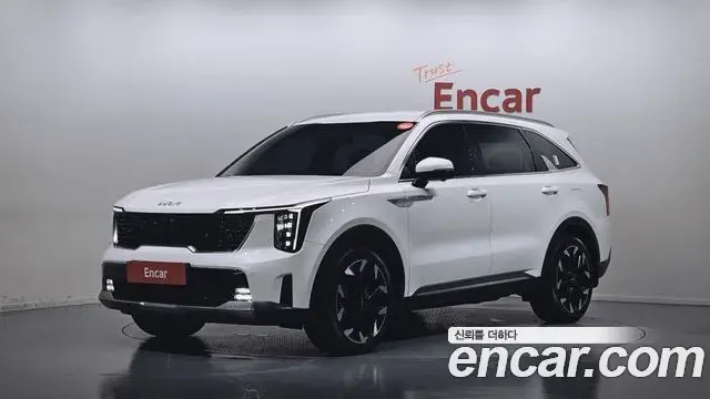 Kia Sorento 2023 — Фото 1/20